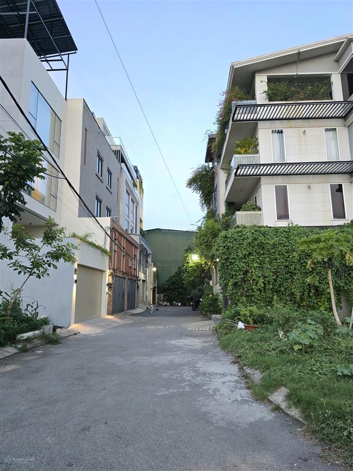 Bán đất tại the vista an phú, giá cực chất 18 tỷ, diện tích 83,5m2