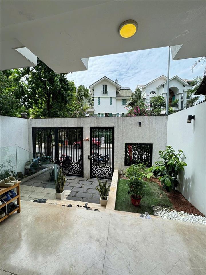 Cho thuê nhà nguyên căn an phú quận 2