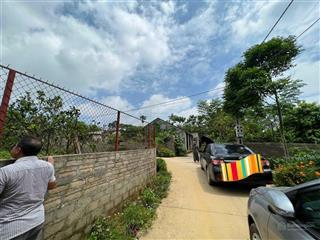 Cần bán nhanh lô góc 2 mặt tiền đẹp nhất xã yên bài.sẵn sổ hồng,vị trí đẹp ngay trung tâm xã