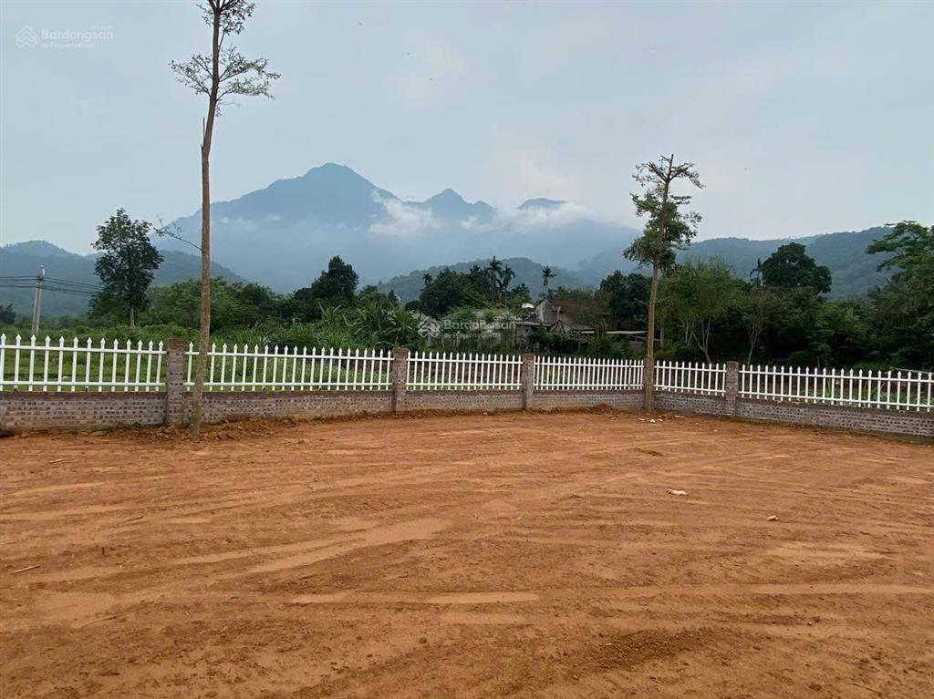 Bán nhanh lô đất nghỉ dưỡng 456m2.sẵn sổ,view núi,bám suối,vị trí đẹp