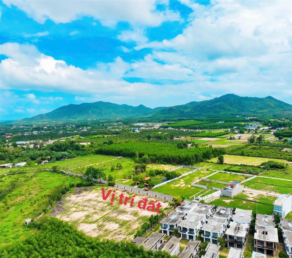 Đất thị trấn phước hải  tphcm ngay tỉnh lộ 44b  cách biển chỉ 5km  cạnh bên khu dân cư phan gia