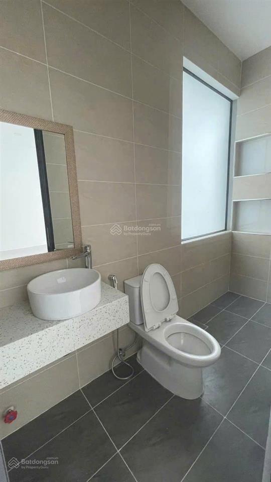 Cần cho thuê nhà mt đường trần quang khải p. tân định quận 1