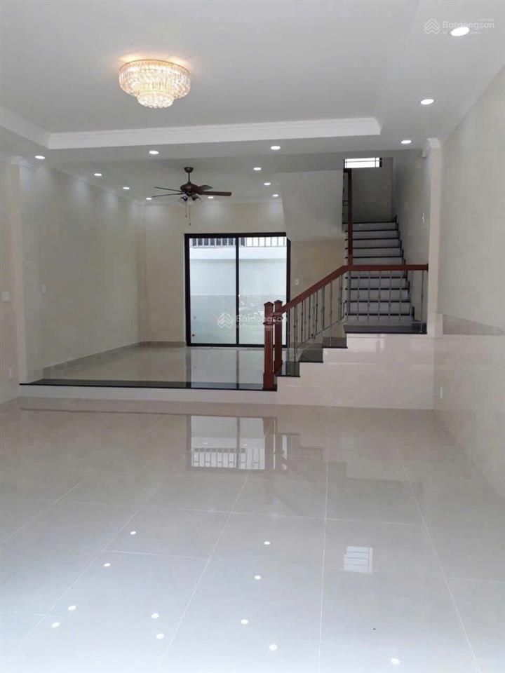 Cần cho thuê nhà mt đường trần quang khải p. tân định quận 1