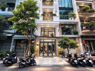 Cho thuê nhà hxt 152/2a nguyễn văn thương, phường 25, quận bình thạnh.