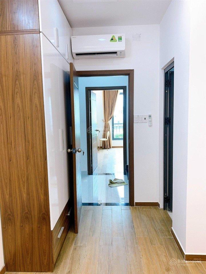 Cần cho thuê nhà mt 72a đinh công tráng, p.tân định, quận 1 thông ra hai bà trưng điện biên phủ.