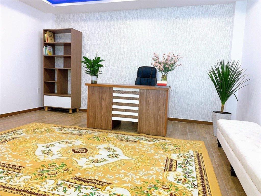 Cần cho thuê nhà mt 72a đinh công tráng, p.tân định, quận 1 thông ra hai bà trưng điện biên phủ.
