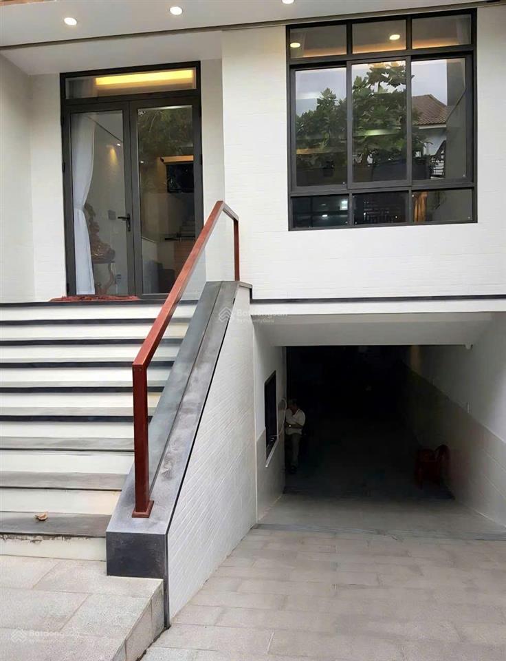Cần cho thuê nhà mt 57a lê quang định phường 3, quận bình thạnh gần khúc giao nơ trang long