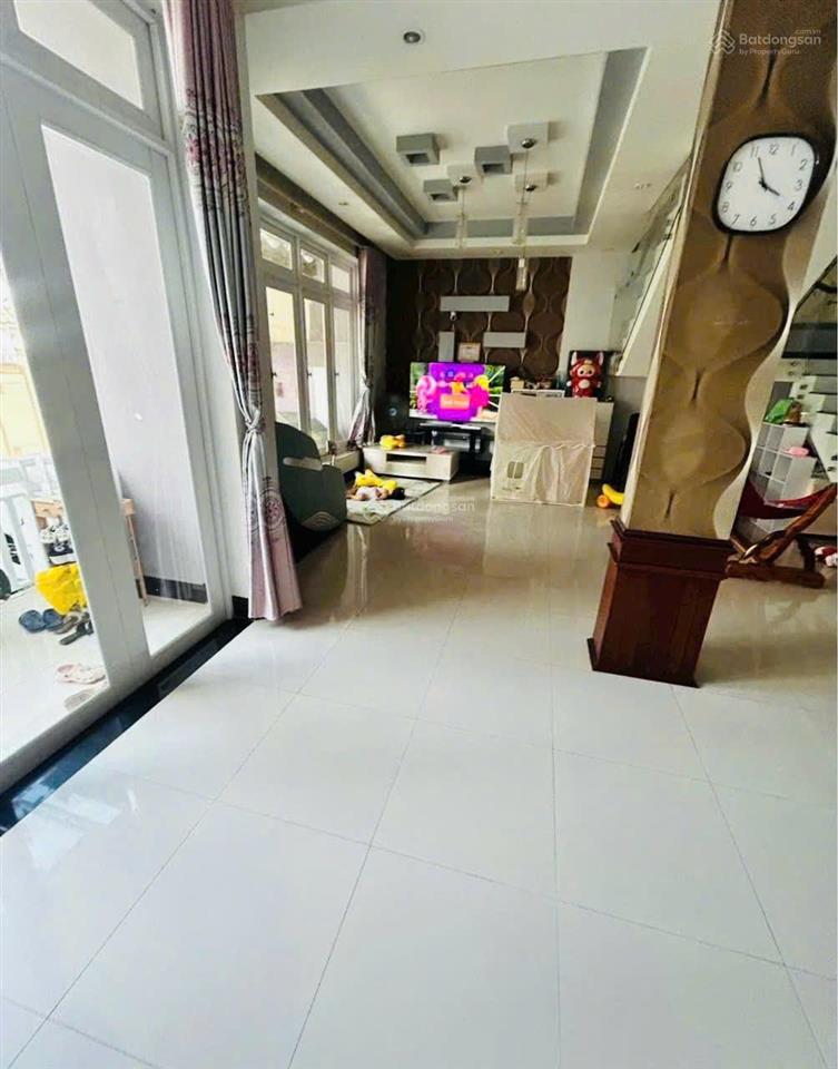 Bán nhà lầu mặt tiền đường nguyễn trãi  tp phan thiết, gần siêu thị co.opmart, đại lộ lê duẩn