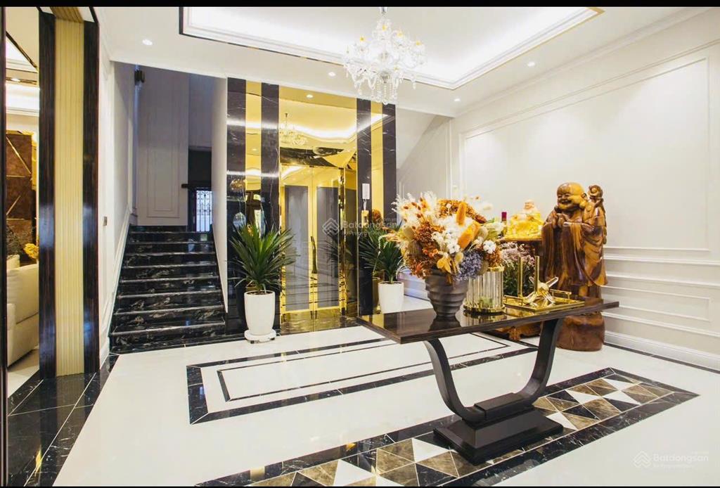 Bán biệt thự căn góc  phường xuân an  tp biển phan thiết, nằm trong khu biệt thự trung tâm tp