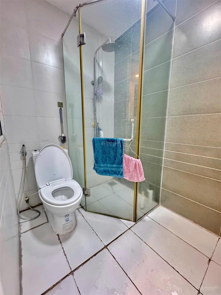 Bán nhà quận 8 mặt tiền mai hắc đế , 144m2, 4 lầu, 5pn chỉ 11,5 tỷ