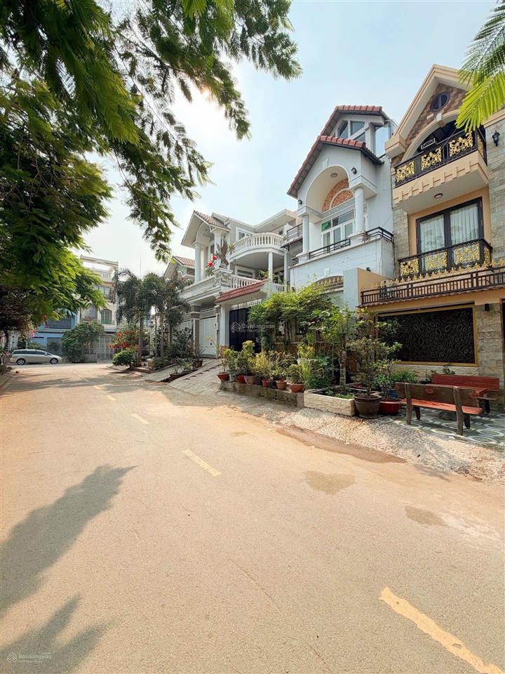 Bán đất xây biệt thự, nhà, kdc gia hoà, phong phú 144m2, 8x18m chỉ 7 tỷ