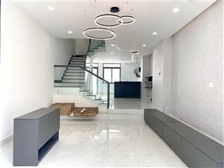 Bán nhà kdc phú lợi quận 8, đối diện công viên, 4 lầu, 5x20m, chỉ 8,2 tỷ