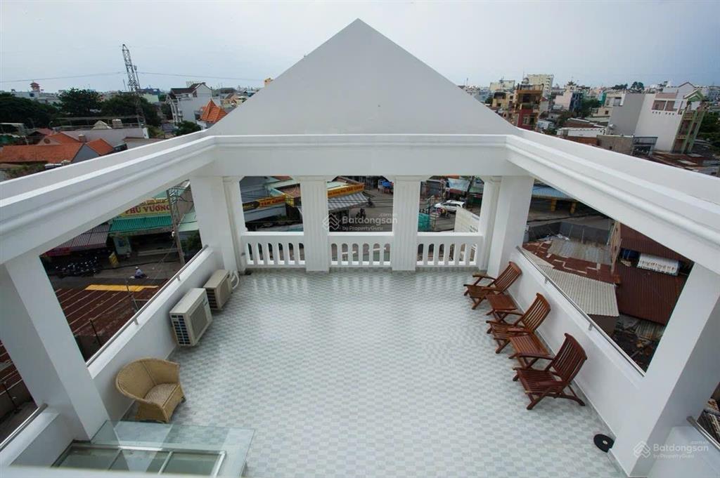 Bán nhà mặt tiền thoại ngọc hầu, 362m2 , 5 lầu, 9pn , thang máy , 58 tỷ