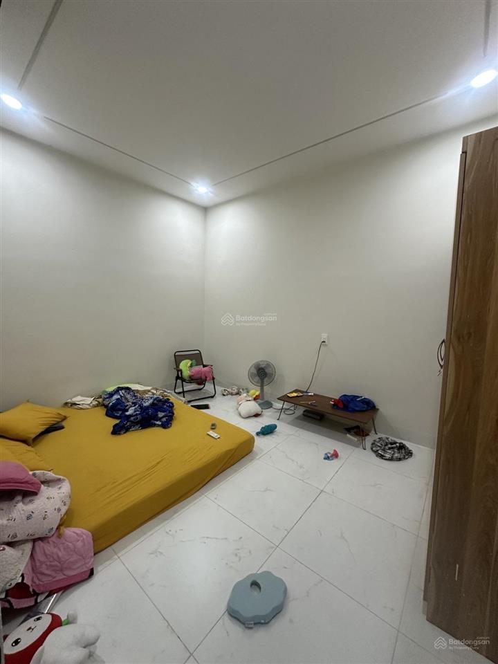 Bán nhà quận 8, kdc phú lợi , 4 lầu , 3pn , 67m2 chỉ 6,3 tỷ