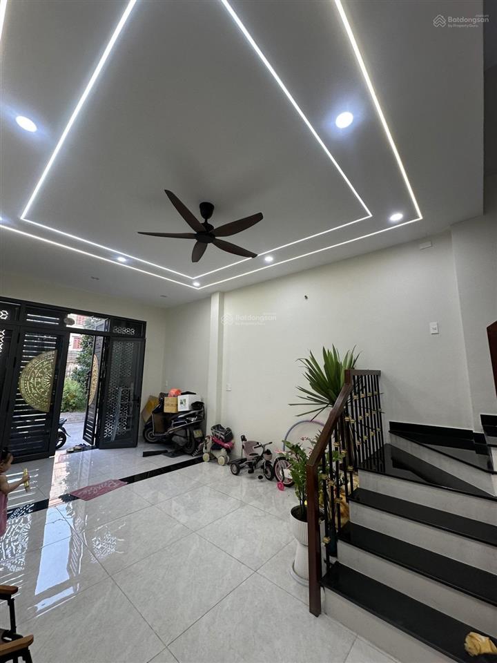Bán nhà quận 8, kdc phú lợi , 4 lầu , 3pn , 67m2 chỉ 6,3 tỷ