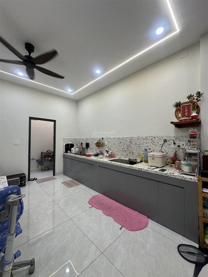 Bán nhà quận 8, kdc phú lợi , 4 lầu , 3pn , 67m2 chỉ 6,3 tỷ