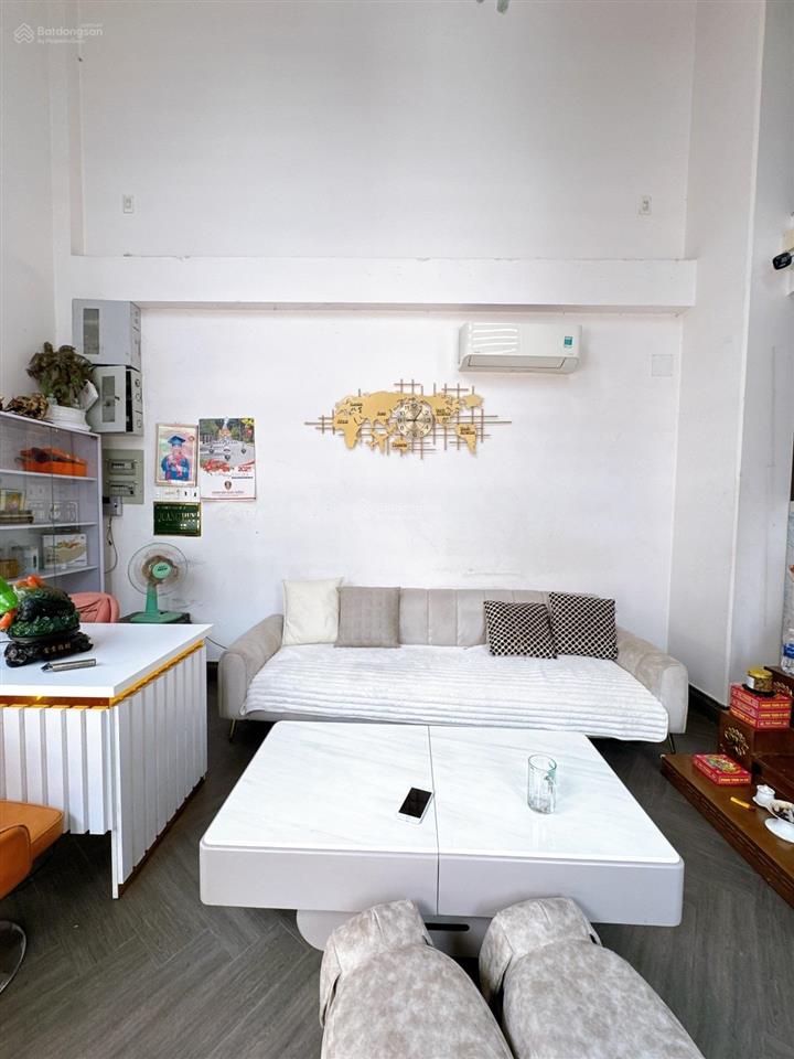 Bán nhà mặt tiền, lô gốc ngay tùng thiện vương q8, 6 lâu chỉ 12,8 tỷ