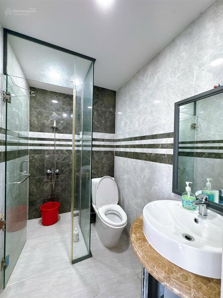 Bán nhà mặt tiền, lô gốc ngay tùng thiện vương q8, 6 lâu chỉ 12,8 tỷ