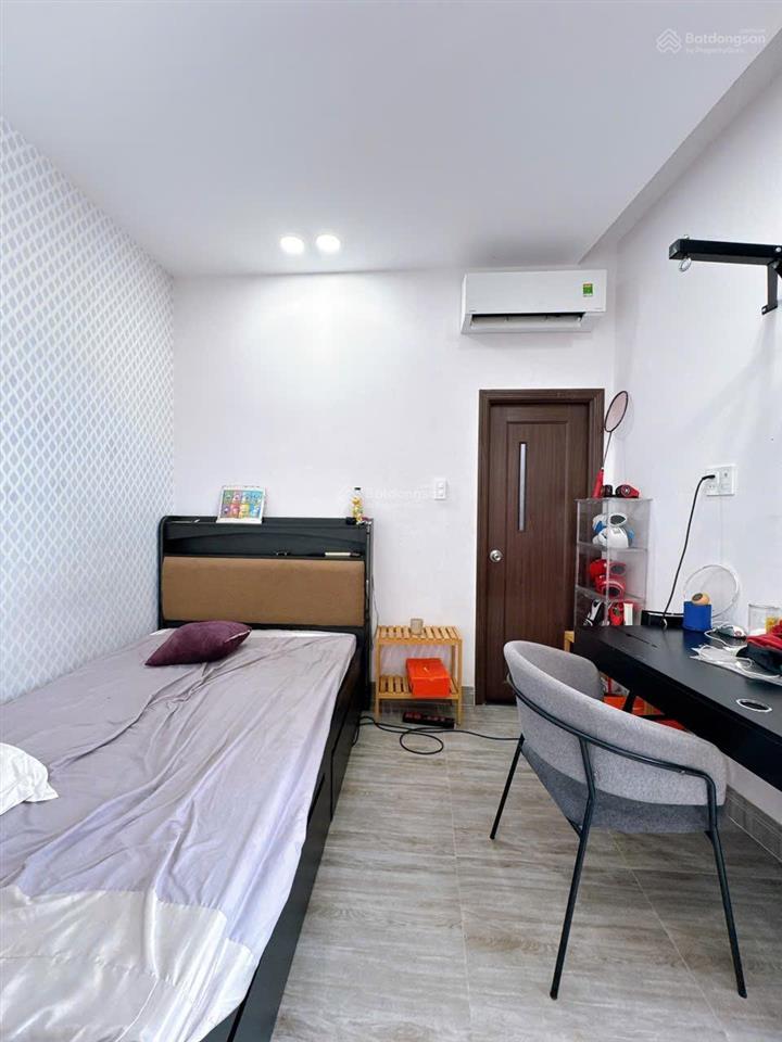 Bán nhà mặt tiền, lô gốc ngay tùng thiện vương q8, 6 lâu chỉ 12,8 tỷ