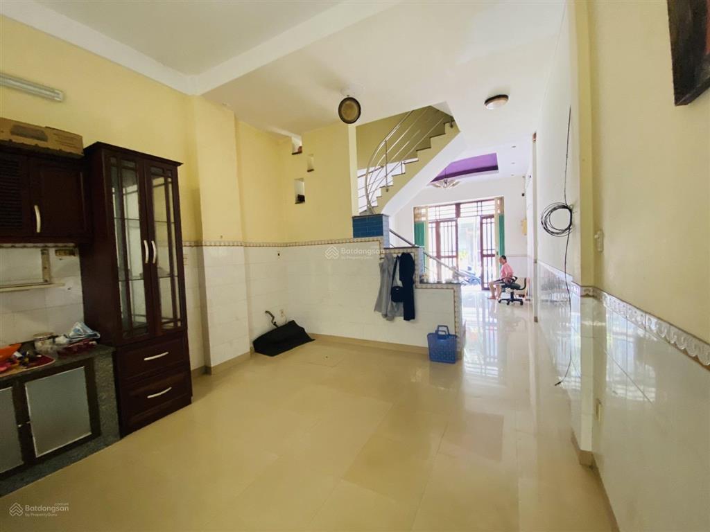 Bán nhà quận 8, mặt tiền khu cao lỗ, 4 lầu chỉ 11,7 tỷ