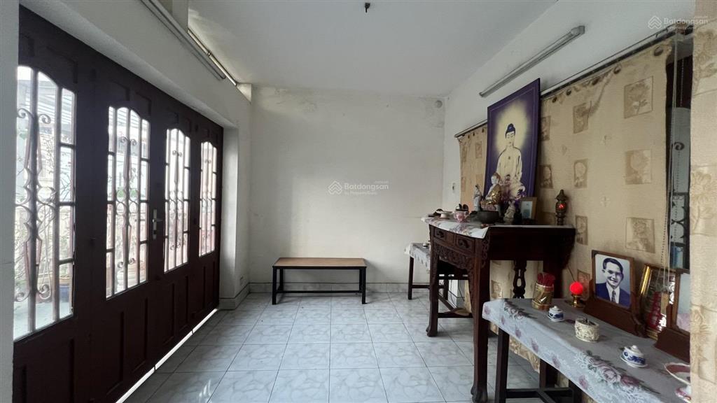 Bán nhà hưng gia 3 , phú mỹ hưng , quận 7 , hầm, 4 lầu, 6pn chỉ 33 tỷ
