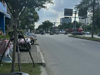Bán nhà quận 7, hai mặt tiền nguyễn văn linh, 5 lầu, ngang 6m chỉ 34 tỷ