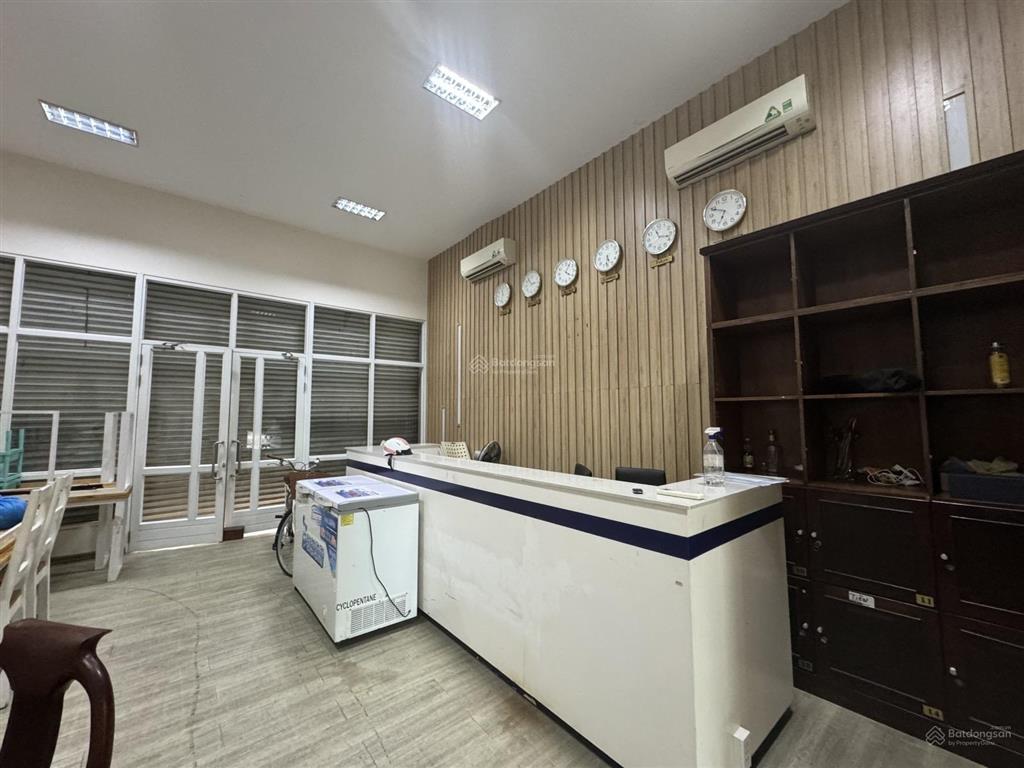 Bán nhà phú mỹ hưng quận 7, hai mặt tiền nguyễn văn linh, 5 lầu, ngang 6m chỉ 34 tỷ