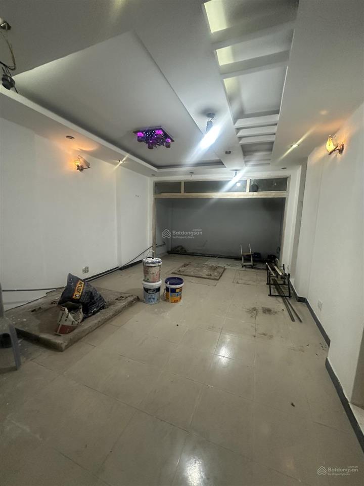 Bán nhà mặt tiền quận 8 , hưng phú, 5 lầu , 5pn chỉ 15,8 tỷ