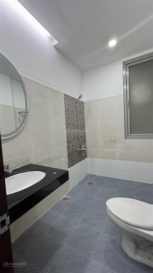 Bán nhà mặt tiền khu bình phú , phường 10, quận 6, 5 lầu, 6pn , 74m2 chỉ 13,7 tỷ