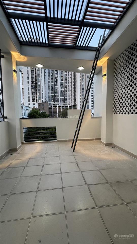 Bán nhà mặt tiền khu bình phú , phường 10, quận 6, 5 lầu, 6pn , 74m2 chỉ 13,7 tỷ