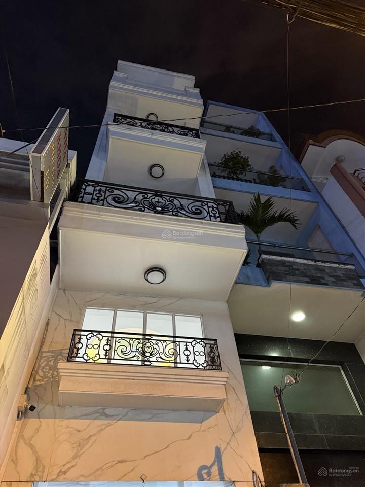 Bán nhà mặt tiền hưng phú quận 8, chỉ 11,3 tỷ nhà 5 lầu, 5pn , 42m2
