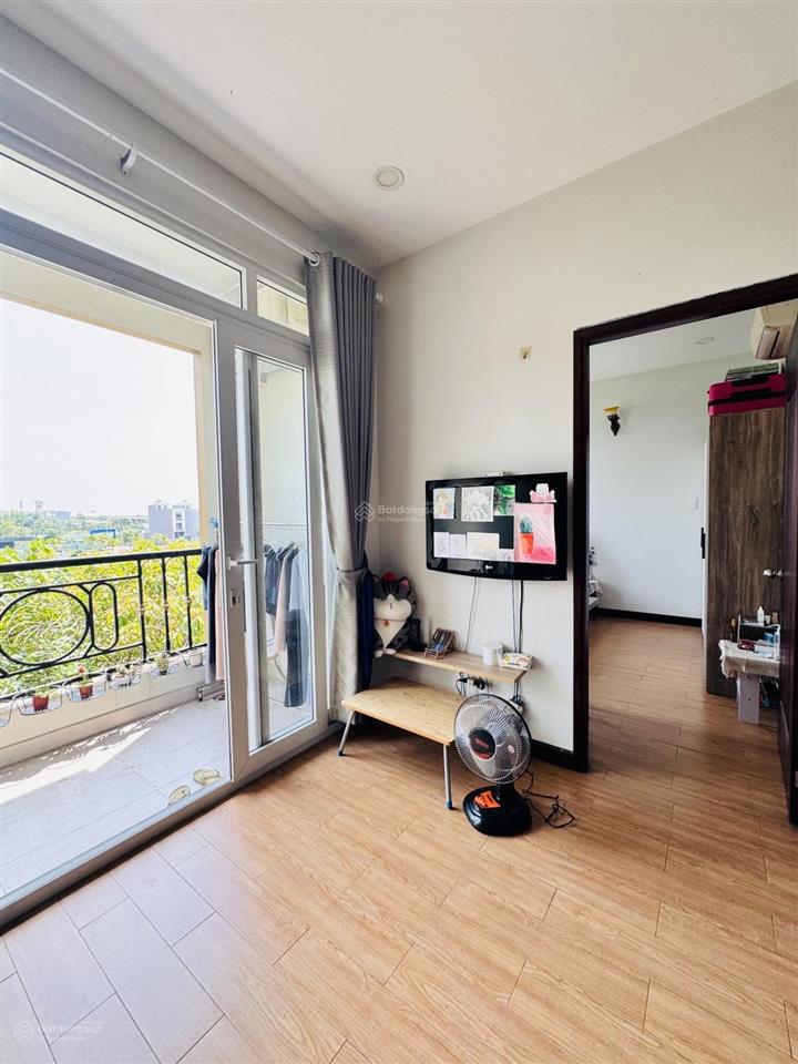 Bán nhà mặt tiền quận 7, 5 lầu, 237m2 ngang 7m chỉ 42 tỷ