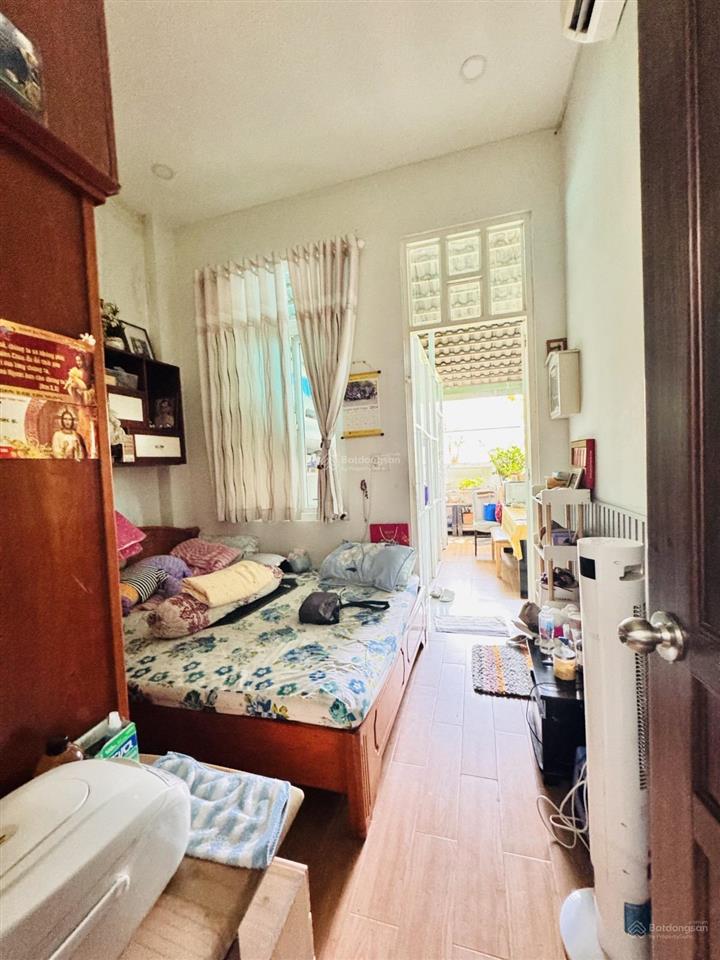 Bán nhà mặt tiền quận 7, 5 lầu, 237m2 ngang 7m chỉ 42 tỷ