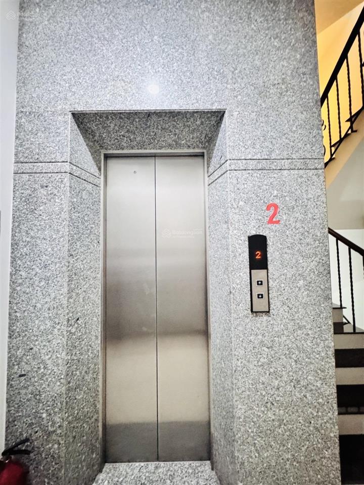 Bán nhà mặt tiền quận 7, 5 lầu, 237m2 ngang 7m chỉ 42 tỷ