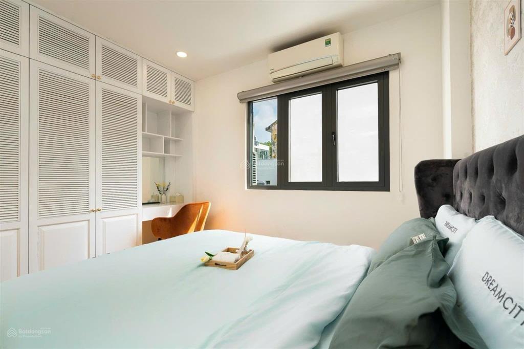 Bán nhà hxh nguyễn thị minh khai quận 1, 5 lầu chỉ 12,5 tỷ