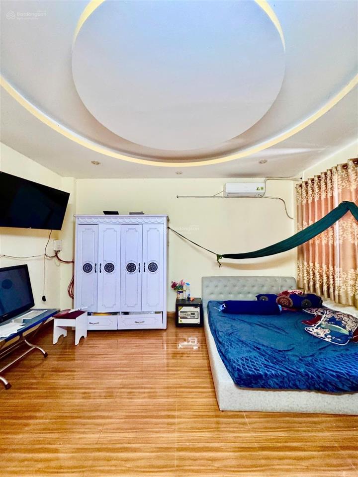 Bán nhà đường trương đình hội quận 8, 4 lầu , 4pn ,84m2 chỉ 10,5 tỷ