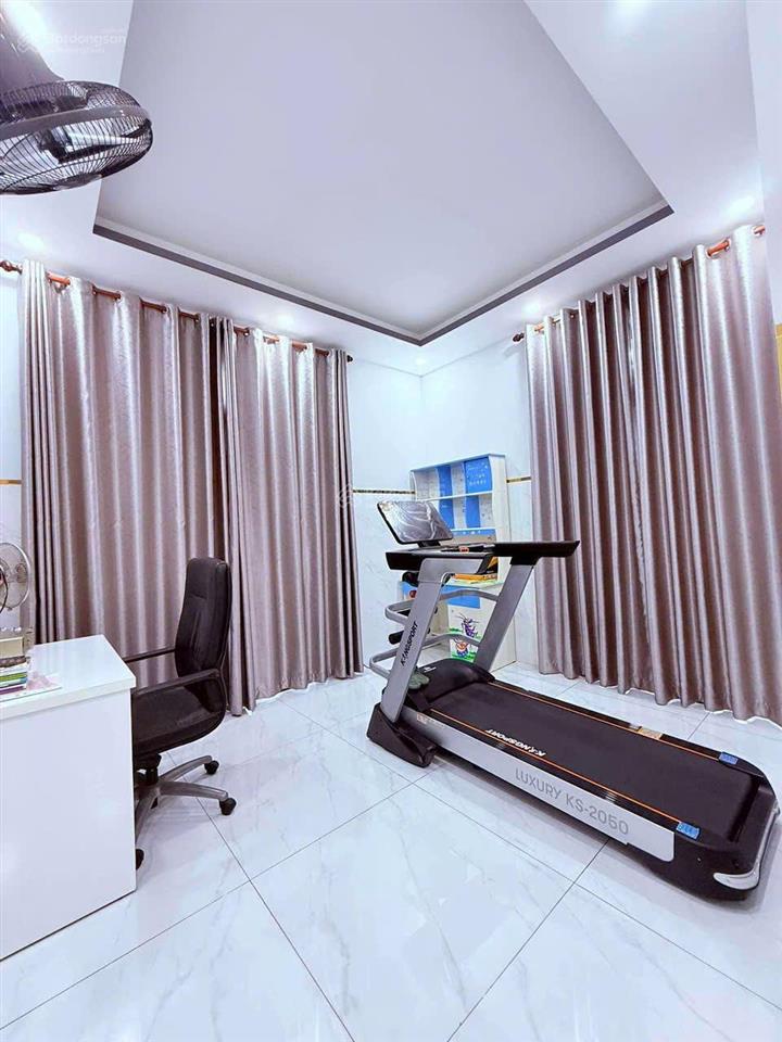 Bán biệt thự lê văn quới, bình tân, 5 lầu, 5pn master, thang máy, ngang 12m, 17,5 tỷ
