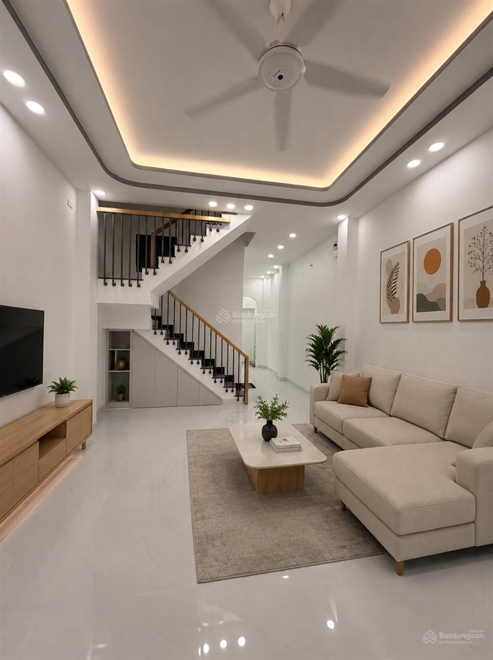 Bán nhà đường mai hắc đế , phường 15 quận 8, 4 lầu , 3pn chỉ 4,98 tỷ