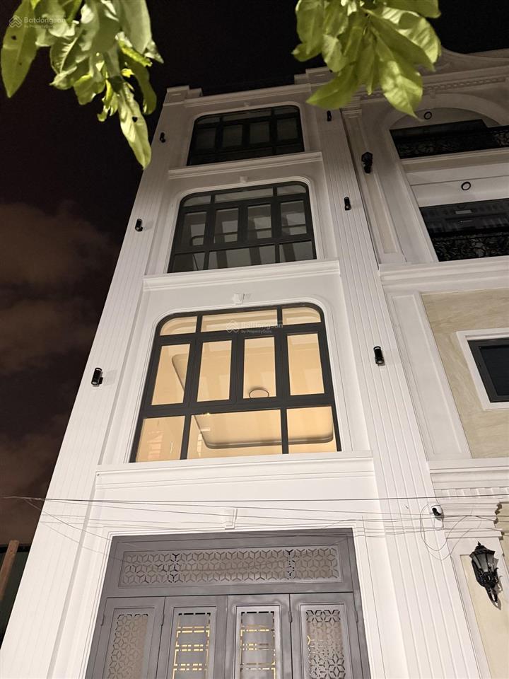 Bán nhà đường mai hắc đế , phường 15 quận 8, 4 lầu , 3pn chỉ 4,98 tỷ