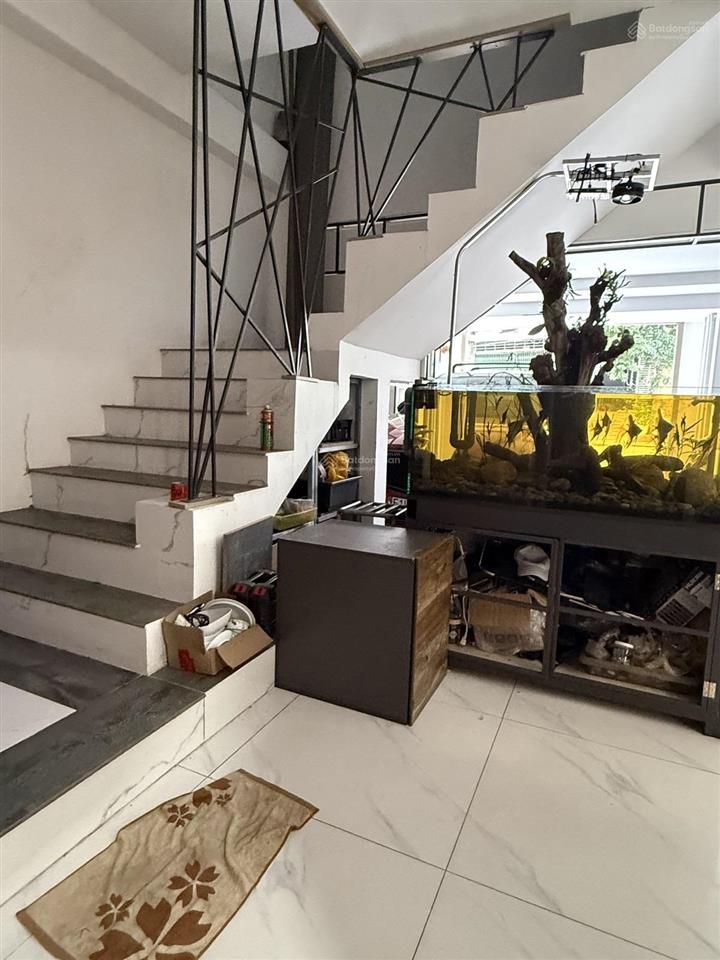 Bán đất tặng villa quận 8, 190m2, ngang 12m chỉ 14 tỷ
