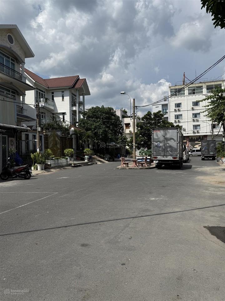Bán đất tặng villa quận 8, 190m2, ngang 12m chỉ 14 tỷ