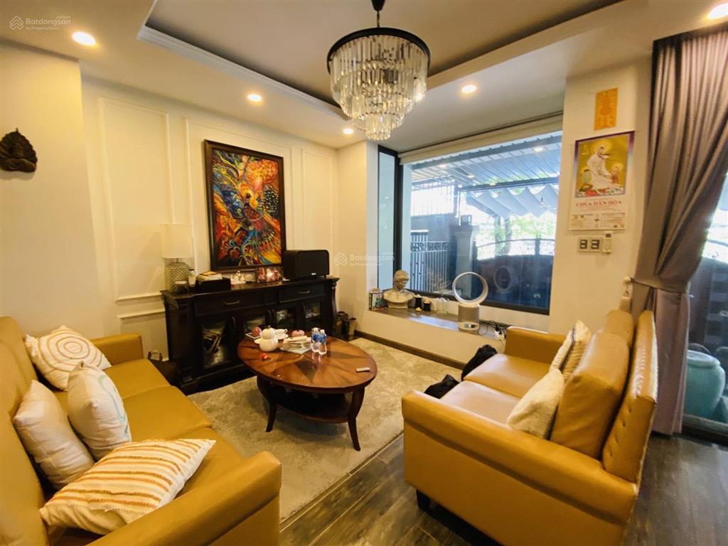Bán nhà mặt tiền 9a kdc trung sơn, hầm, 6 lầu, thang máy chỉ 66 tỷ
