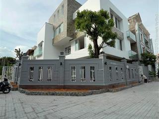 Bán biệt thự mặt tiền lô gốc khu tên lửa, bình tân, 4 lầu thang máy, hồ bơi, 388m2, chỉ 39,5 tỷ
