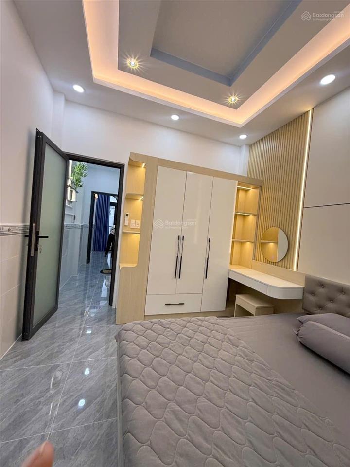 Bán nhà 4 lầu, 4pn, hưng phú, chánh hưng quận 8 chỉ 6,98 tỷ