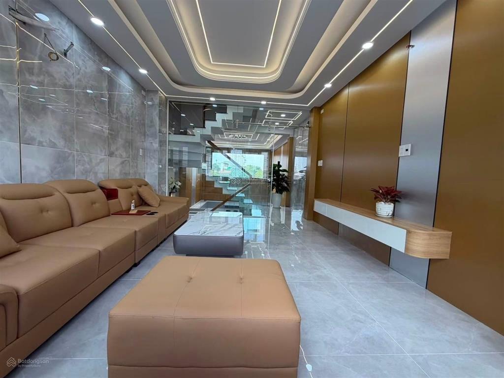 Bán nhà 5 lầu, đường 10m, 5pn, hương lộ 2, dt 60m2 chỉ 8,6 tỷ