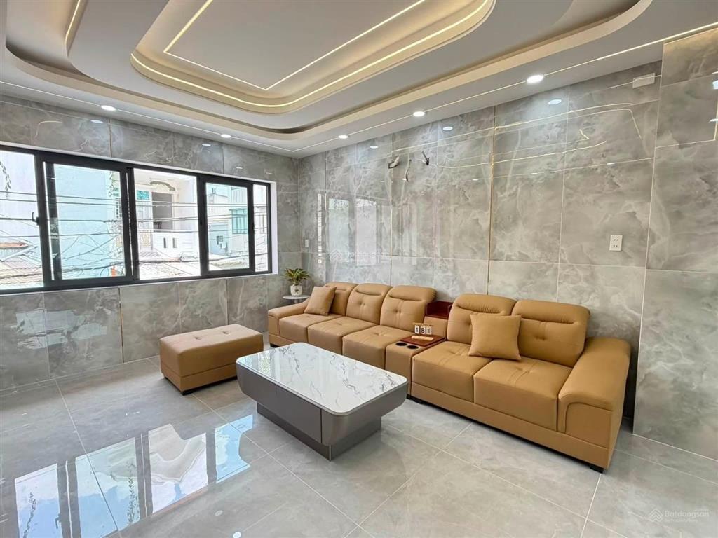 Bán nhà 5 lầu, đường 10m, 5pn, hương lộ 2, dt 60m2 chỉ 8,6 tỷ