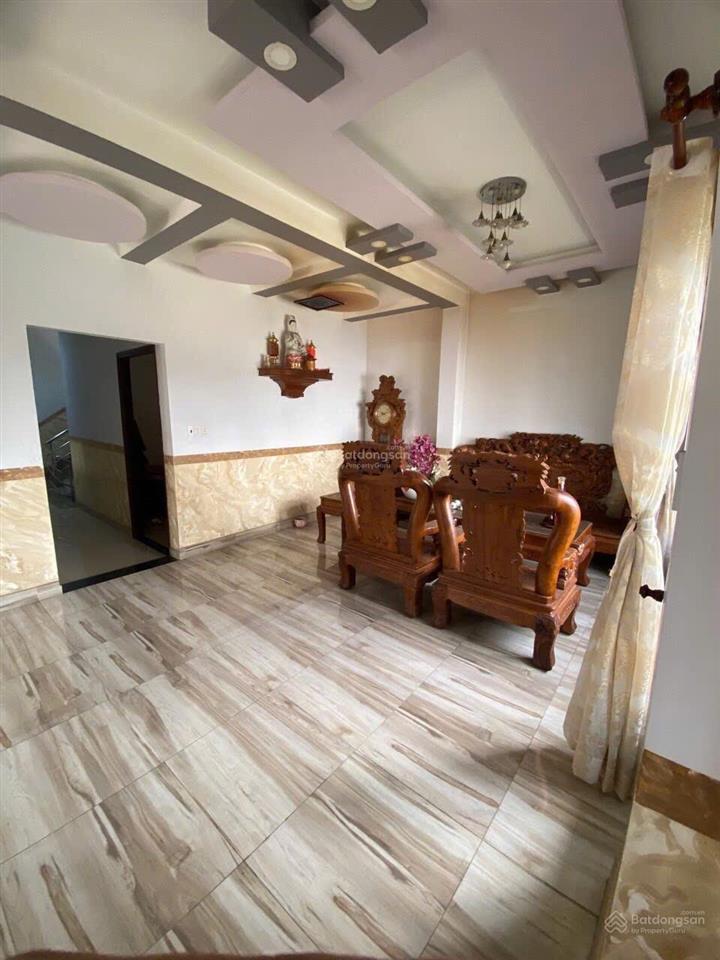 Bán nhà lô gốc, 4 lầu, 158m2, ngang 9,3m, đường lê đình dương, an lạc, bình tân, chỉ 8,8 tỷ