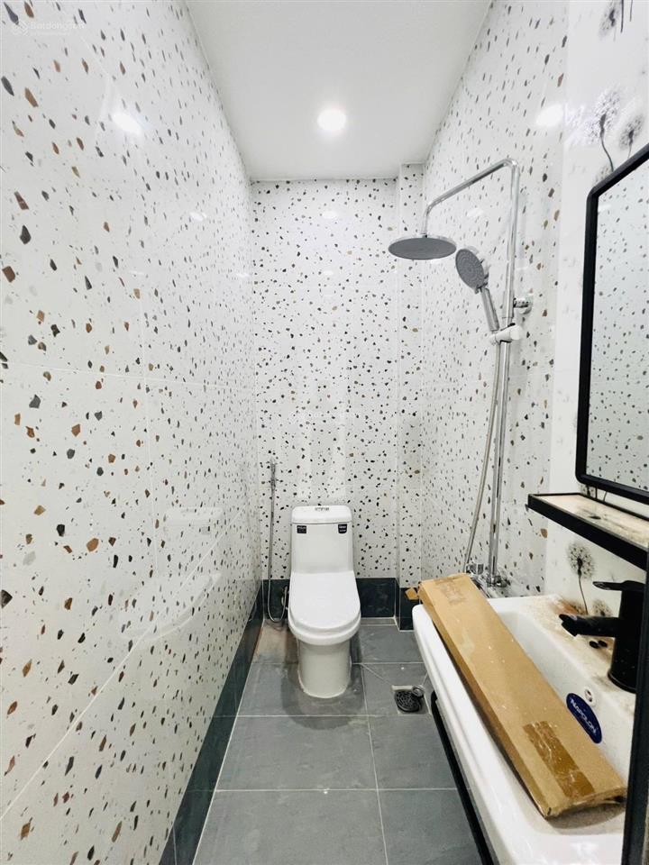 Bán nhà hxh 4 chỗ, 4 lầu, sân thượng, 4pn, lưu hữu phước q8, chỉ 4,780 tỷ