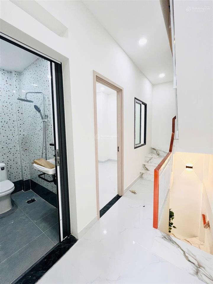 Bán nhà hxh 4 chỗ, 4 lầu, sân thượng, 4pn, lưu hữu phước q8, chỉ 4,780 tỷ