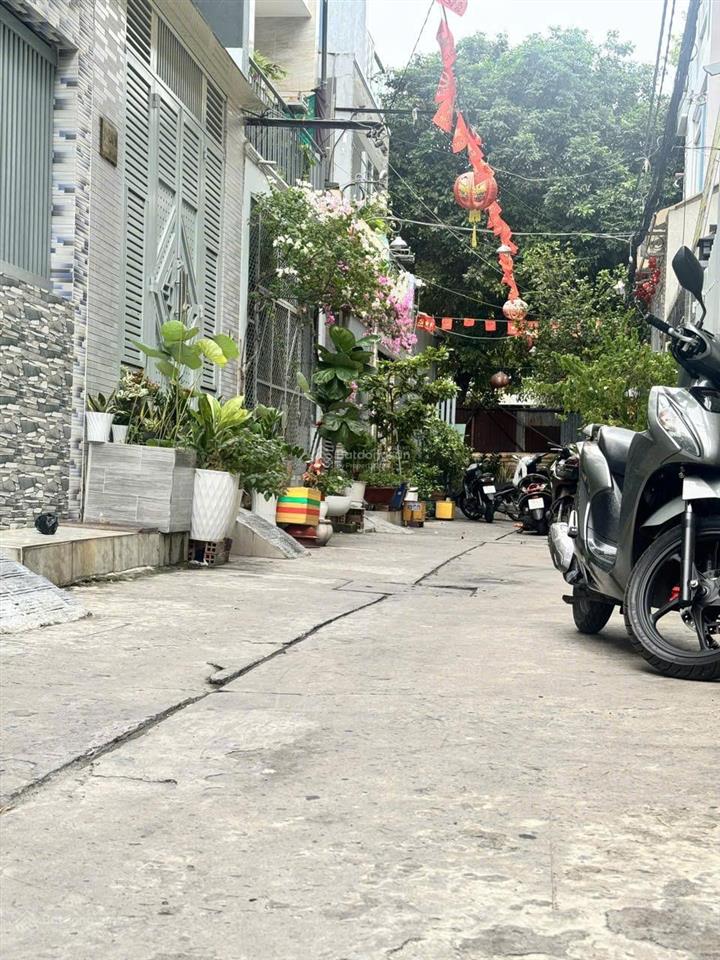 Bán nhà 4 lầu , hxh bùi minh trực, phường 5 quận 8 ,5pn , dt 4x14,6 chỉ 7,86 tỷ